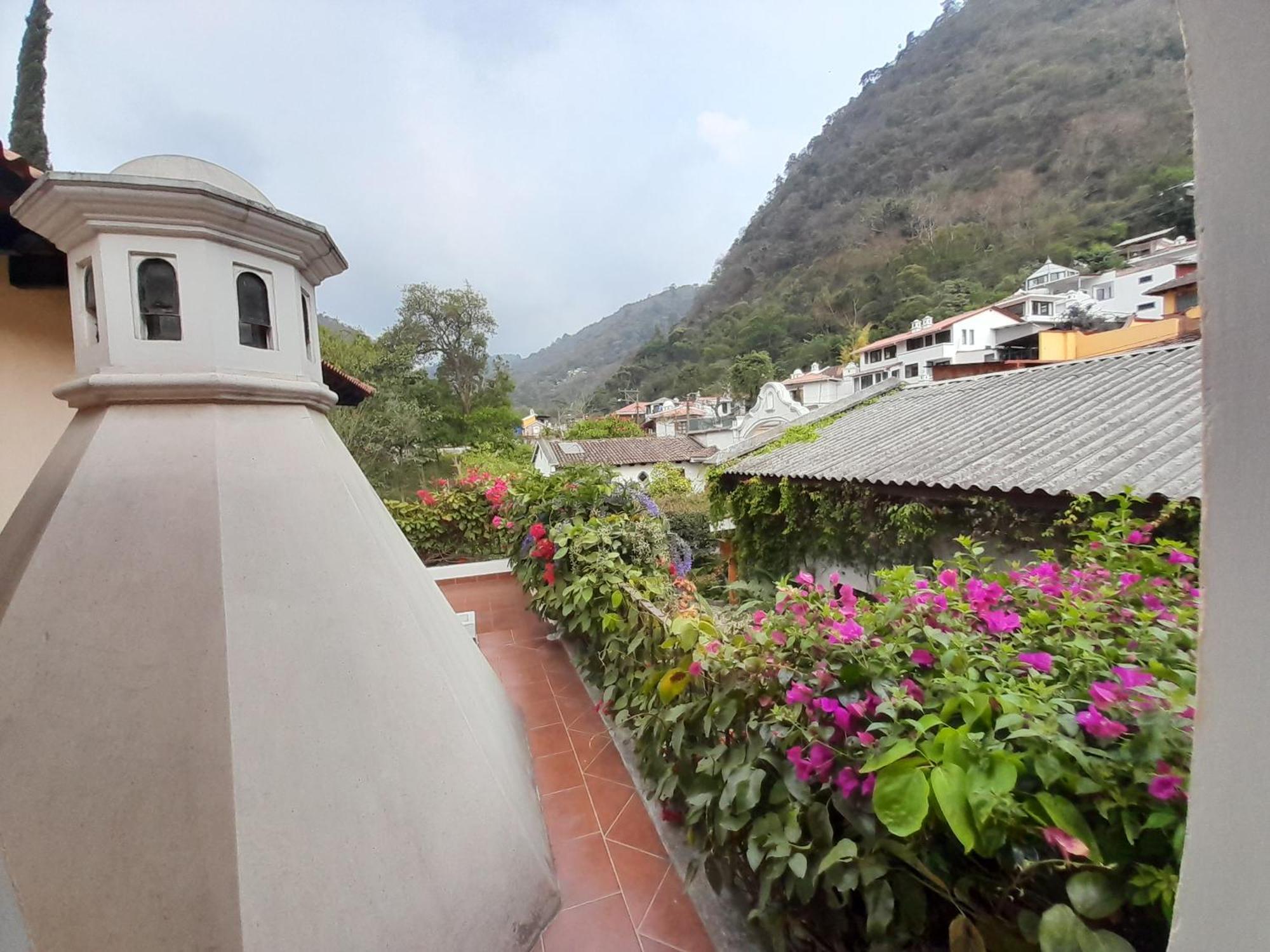 Y Jardines Casa Buho *